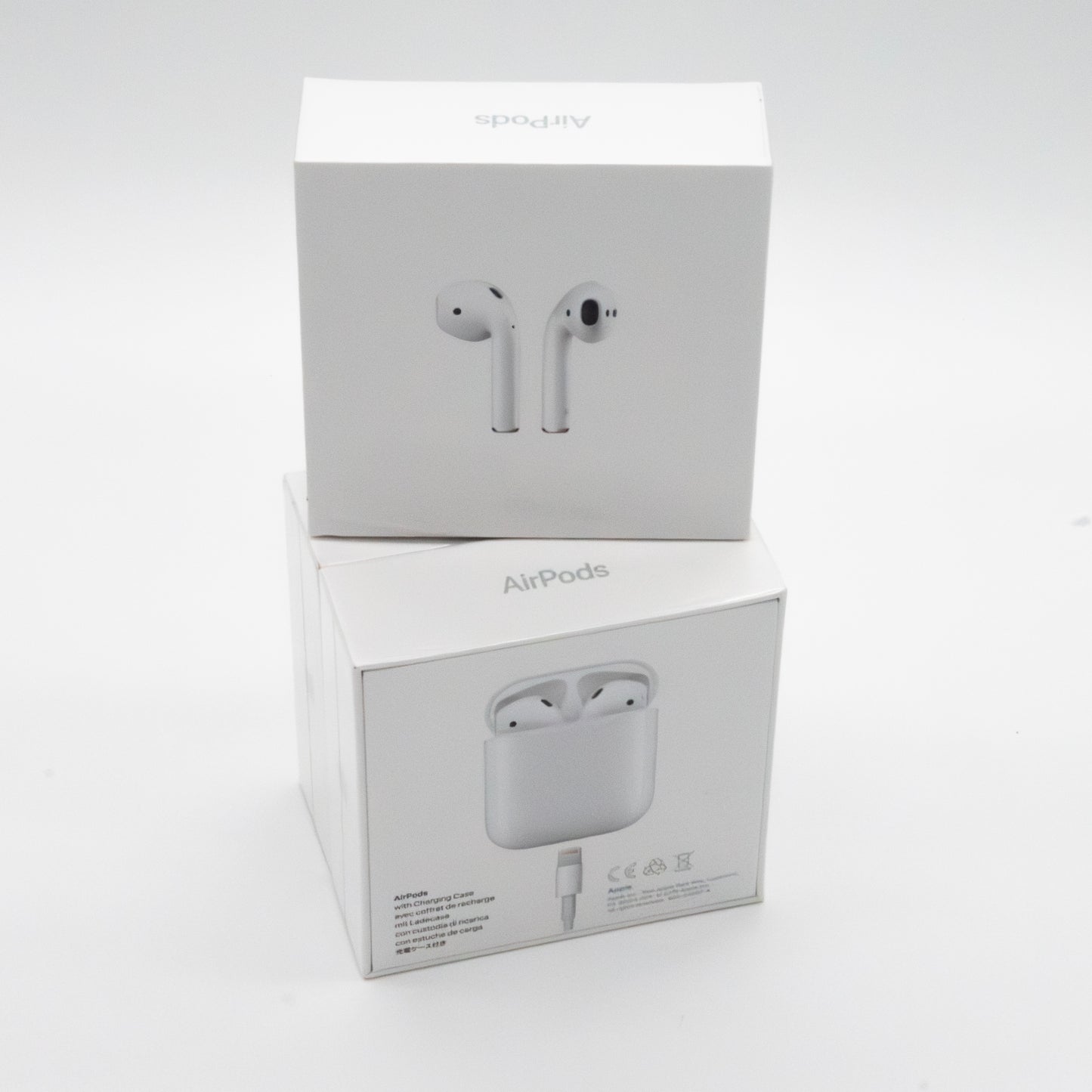 Apple AirPods with Charging Case
