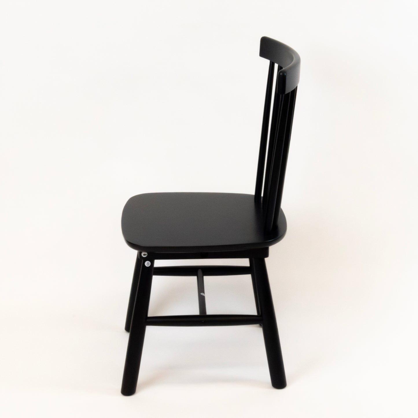 Classic Black Windsor Dining Chair (Set of 2)